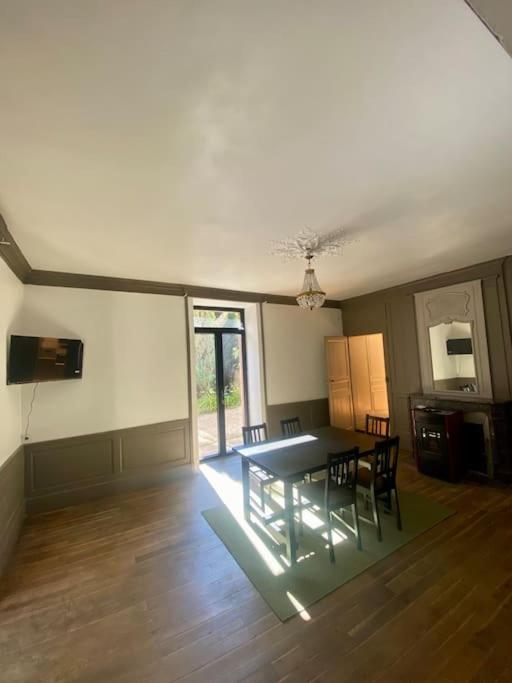Les Fayes House Βίλα Isle Εξωτερικό φωτογραφία